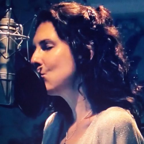 Singer Beth Hirsch shares official remix for hit ‘All I Need’