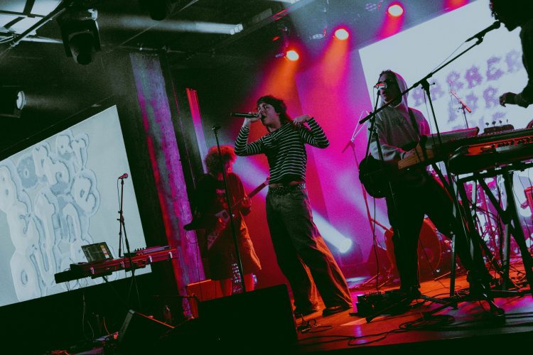 Barber for the Queen Talk Real-Life Heartbreak Behind ‘Starstruck’, Indie Hustle Fears & More [Interview]